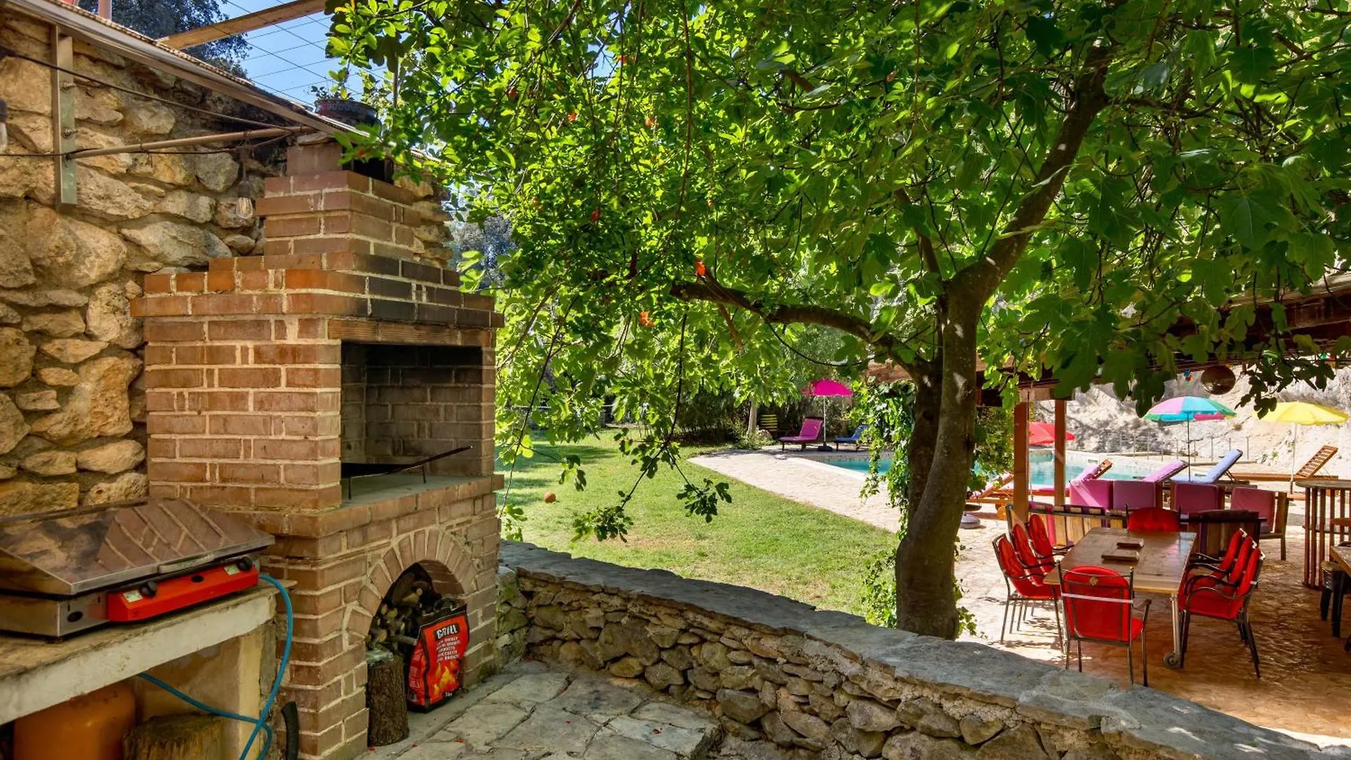 Holiday House Cave Romana Pula Hırvatistan